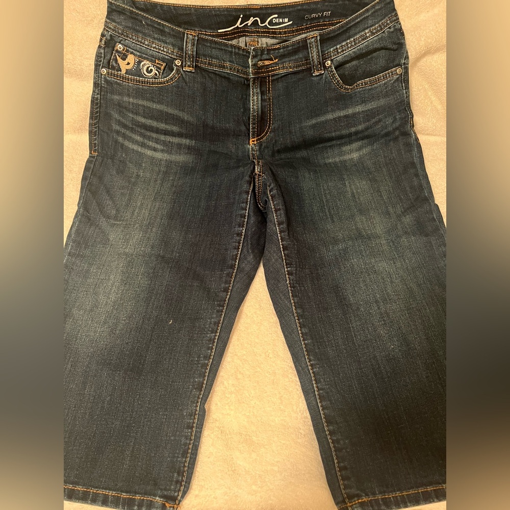 INC International Concepts Blue Capri Jeans Curvy Fit Size 10